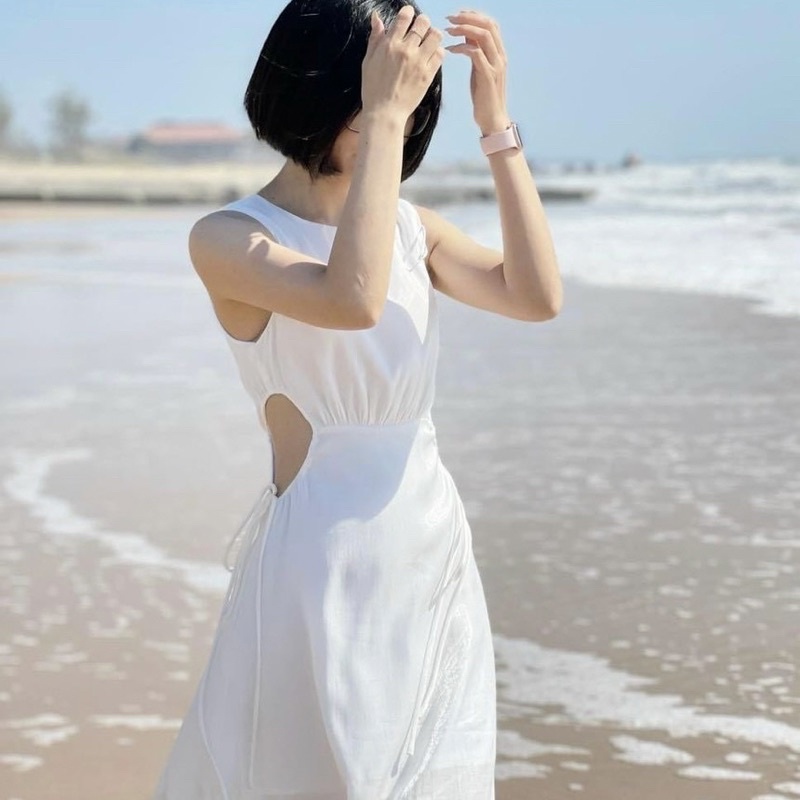 🦋Đầm Maxi Bo Eo Khoét Bên Kèm Dây Rút🦋