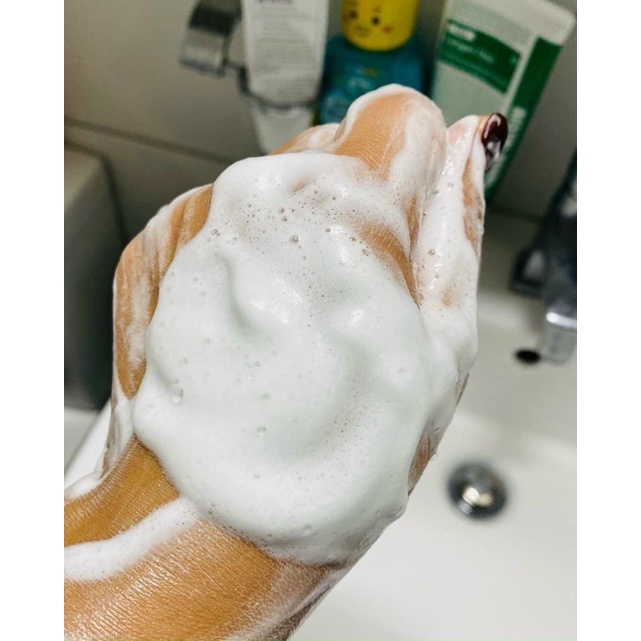 Sữa rửa mặt Medipeel cica/lacto Collagen Clear 300ml