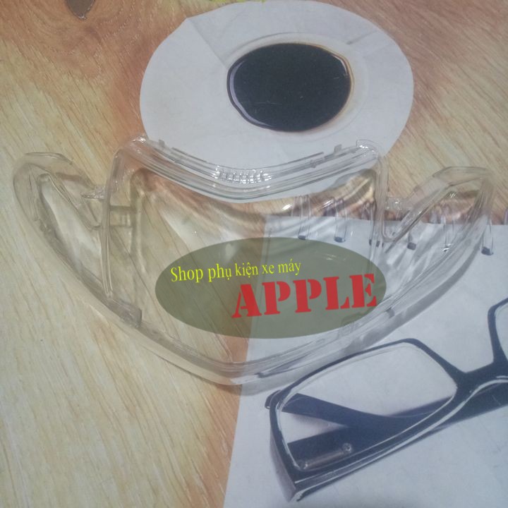 Mặt kính đèn pha trước xe SIRIUS  - chụp mặt kính đèn pha cho xe Sirius - A2097