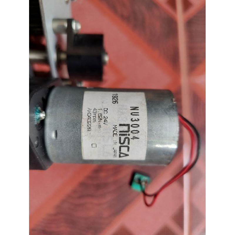 Bộ giảm tốc 12v-24v nhông sắt,motor Nisca Nhật.