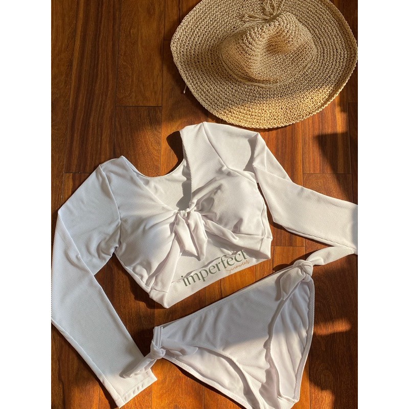 [ẢNH THẬT] Bikini Đồ Bơi Nữ 2 Mảnh Trắng Dài Tay (Mẫu Giống Lan Ngọc) | BigBuy360 - bigbuy360.vn