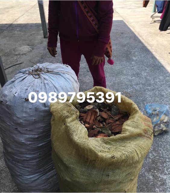 LÁ THUỐC TẮM NGƯỜI DAO ĐỎ SA PA (1KG) | BigBuy360 - bigbuy360.vn