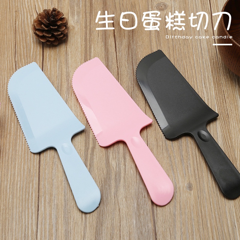 Dao Cắt Bánh Sinh Nhật Bằng Nhựa Dày Dùng Một Lần