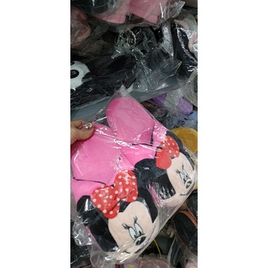 Dép mang trong nhà hình thú