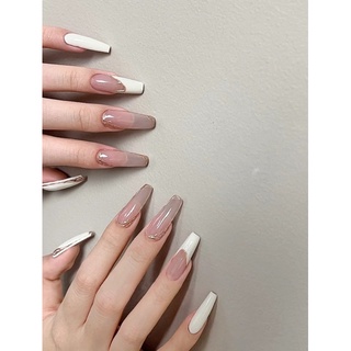 Nailbox móng úp móng giả thiết kế đơn giản xinh màu trắng hot