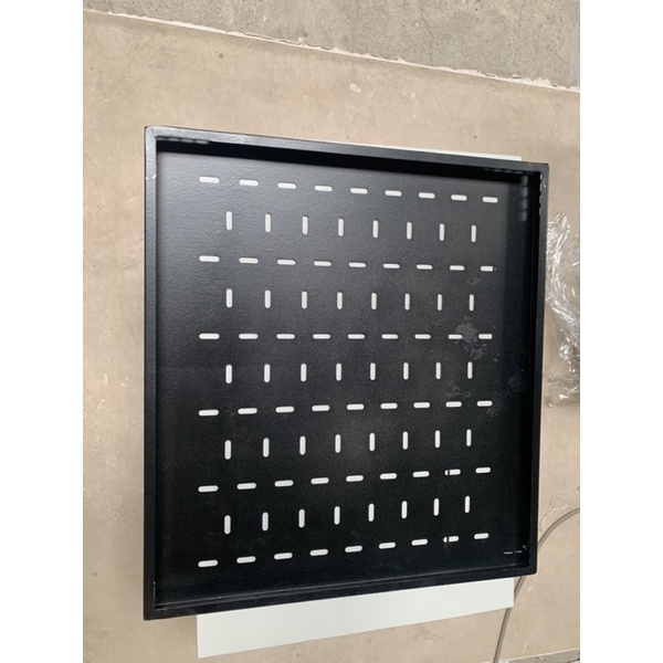 KHAY D800 CỐ ĐỊNH CHO TỦ RACK.