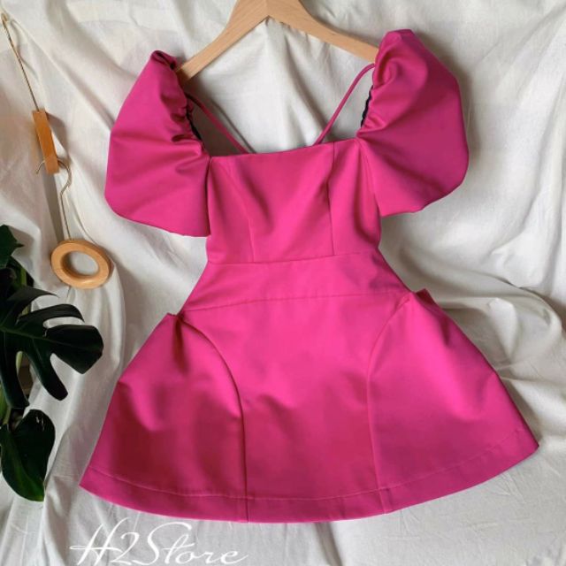 Đầm cổ vuông h2store