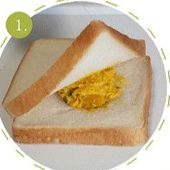 Khuôn bento ép bánh mì hình trái tim vuông hàng xuất Nhật