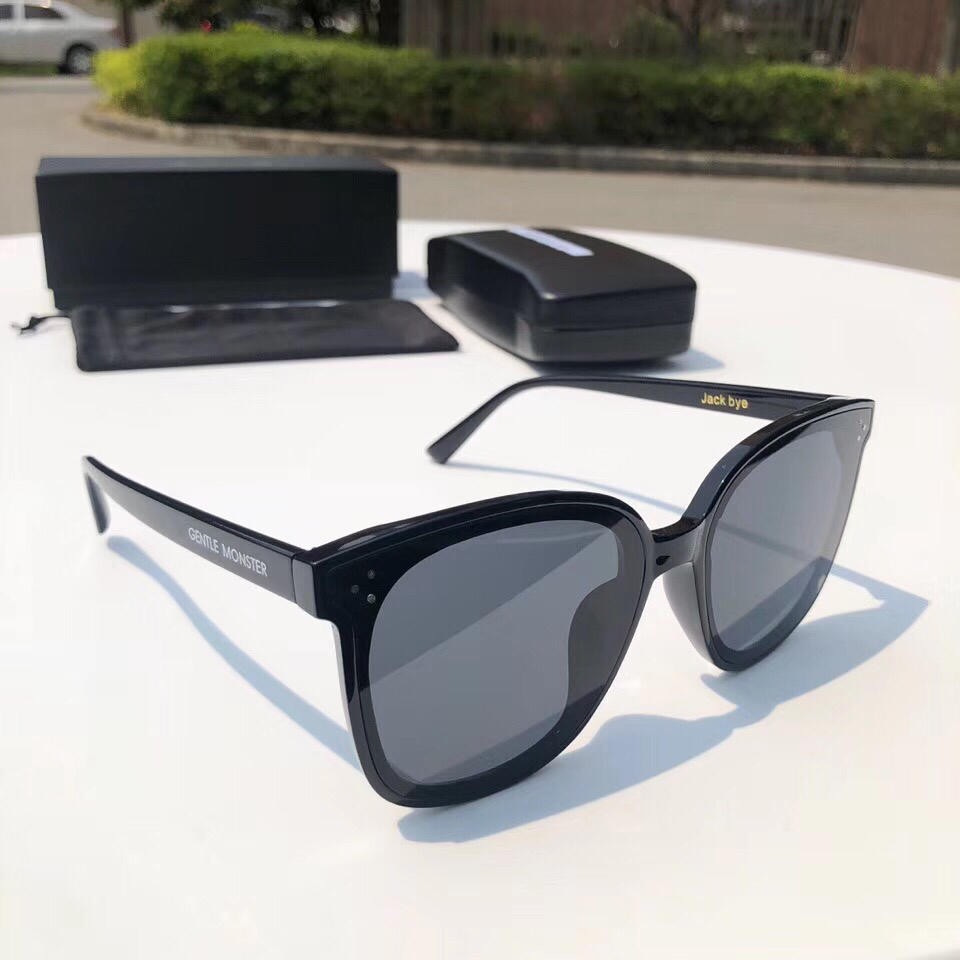 MẮT KÍNH RÂM NAM NỮ KÍNH MÁT HÀN QUỐC UNISEX CAO CẤP P5043 DÁNG VUÔNG THỜI TRANG HOT TREND | BigBuy360 - bigbuy360.vn