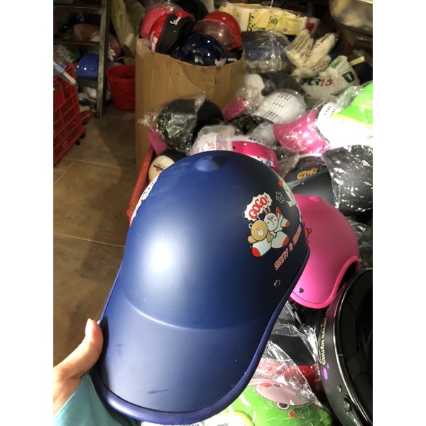 Mũ bảo hiểm thời trang rẻ và đẹp