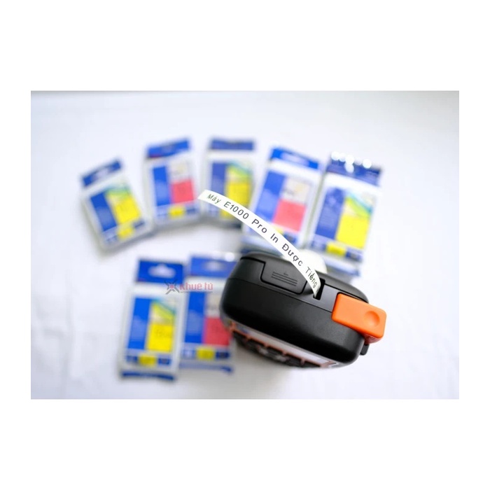 Bộ máy in nhãn E1000 Pro Bản Tiếng Việt + 03 cuộn nhãn