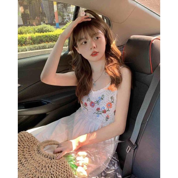 MS908 Váy đầm hai dây nữ đan móc thêu hoa đỏ đi biển