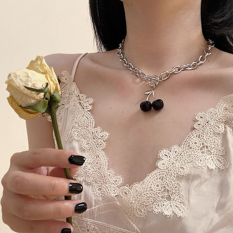 Korean version of black cherry blossom pendant ladies necklace