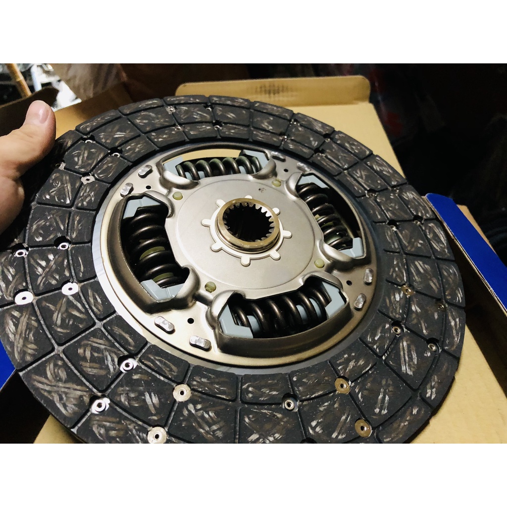 BỐ LY HỢP ( BỐ CÔN TOYOTA FORTUNER 2015-2021
