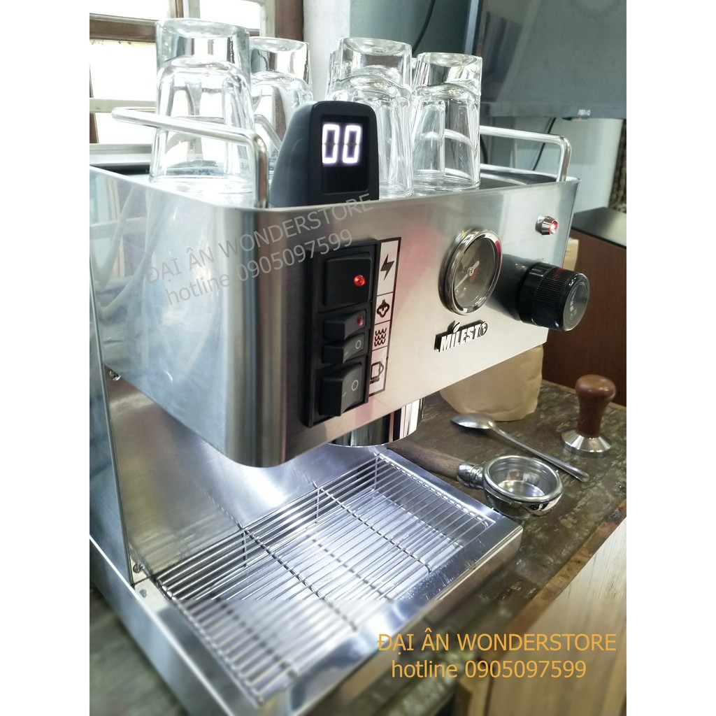 Máy pha cà phê espresso Milesto EM-18 PRO chuyên nghiệp