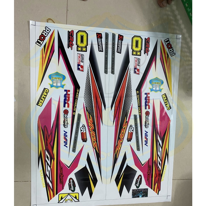 ( Quí khách vui lòng mang ra tiệm cho thợ dán ) Tem sonic 150 trắng hồng