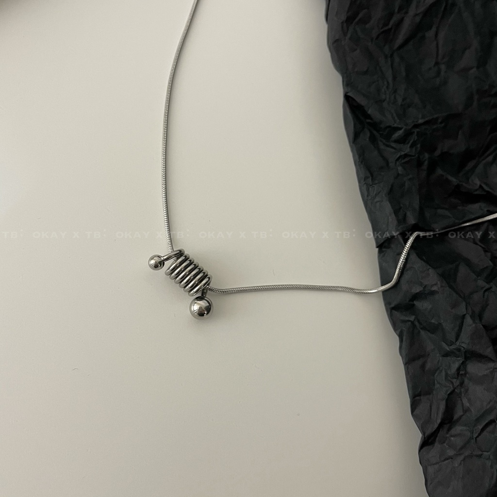 Vòng cổ Hợp Kim Mặt Hình Tròn Phong Cách Đường Phố Đơn Giản