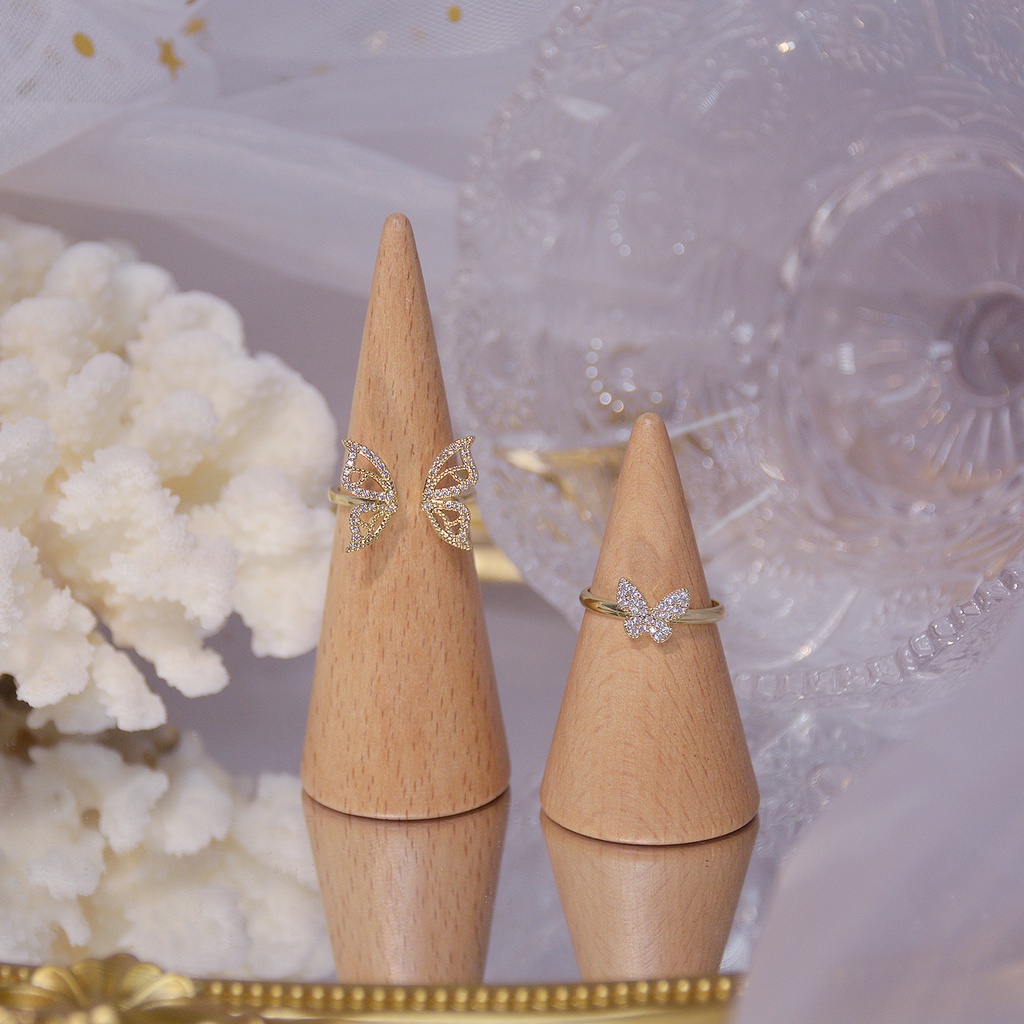 Nhẫn Hình Bướm Rỗng Đính Đá Pha Lê Lấp Lánh Thời Trang Hàn Quốc Có Thể Điều Chỉnh Cho Nữ