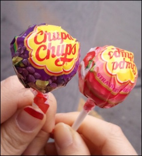 Lẻ 1 chiếc kẹo mút Chupa chups 10gr