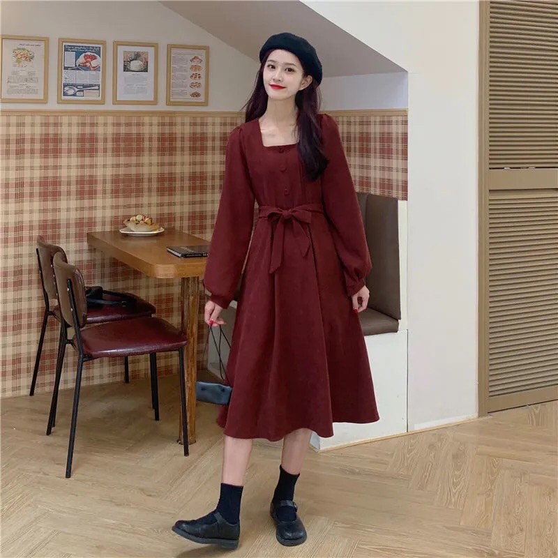 Váy cổ vuông dài tay thu đông ,phiên bản hàn quốc eo cao chất nhung tăm nhỏ dáng xoè . hàng Loại 1 .