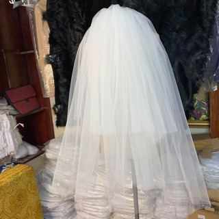 Voan phồng cô dâu