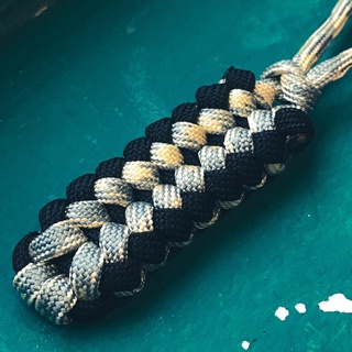 Móc chìa khoá paracord - handmade