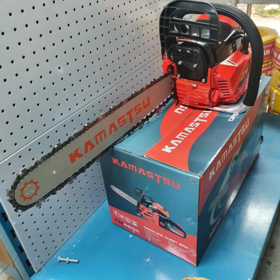 Máy cưa xăng kamastsu km5200