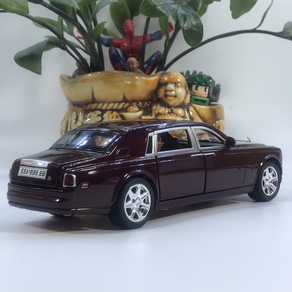Mô hình xe ô tô Rolls Royce Phantom 1:24