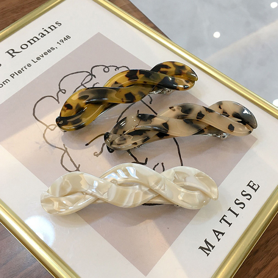 Kẹp tóc thiết kế hợp thời trang trẻ trung cho nữ