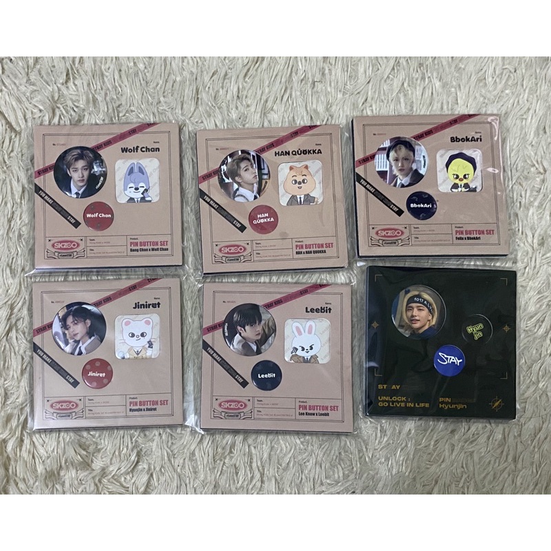 Pin badge huy hiệu SKZoo Stray kids