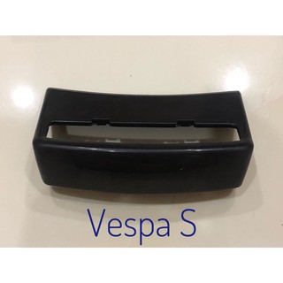 Ốp soi biển số Vespa S chưa sơn