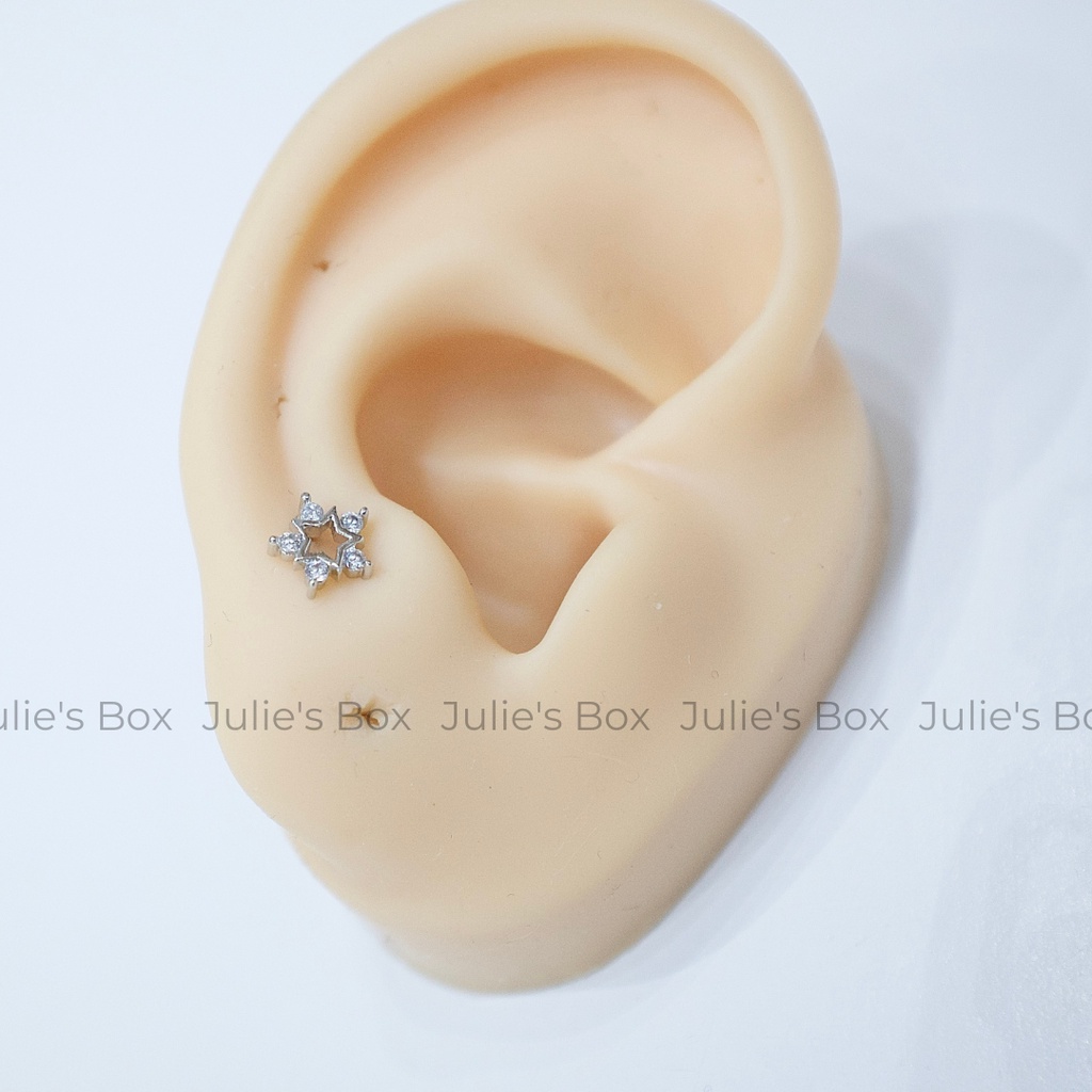 [1 CHIẾC] Khuyên Tai Đá Ngôi Sao 5 Cánh Màu Bạc Unisex Titanium Không Gỉ Không Ngứa Không Đen julies box 66
