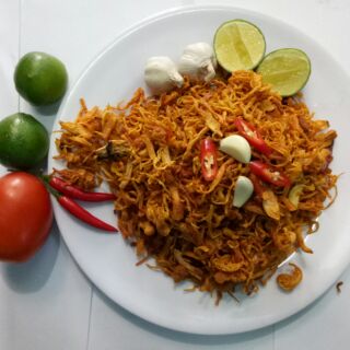 1KG KHÔ GÀ LÁ CHANH XÉ CAY LOẠI 1