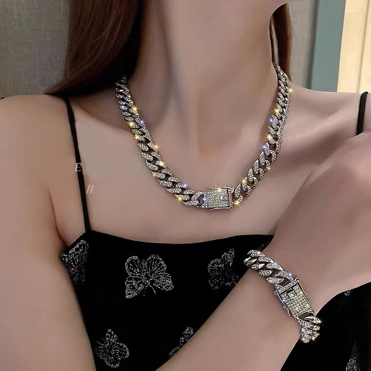 Vòng Tay/Vòng cổ Kiểu hip-hop Đường Phố Cá Tính Cho Nam Và Nữ