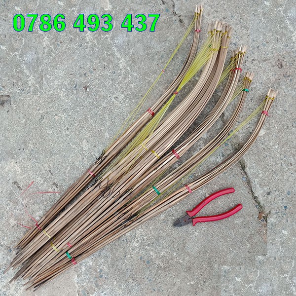 50 CẦN CÂU CẮM ẾCH vót bằng tre gai, giao hàng toàn quốc