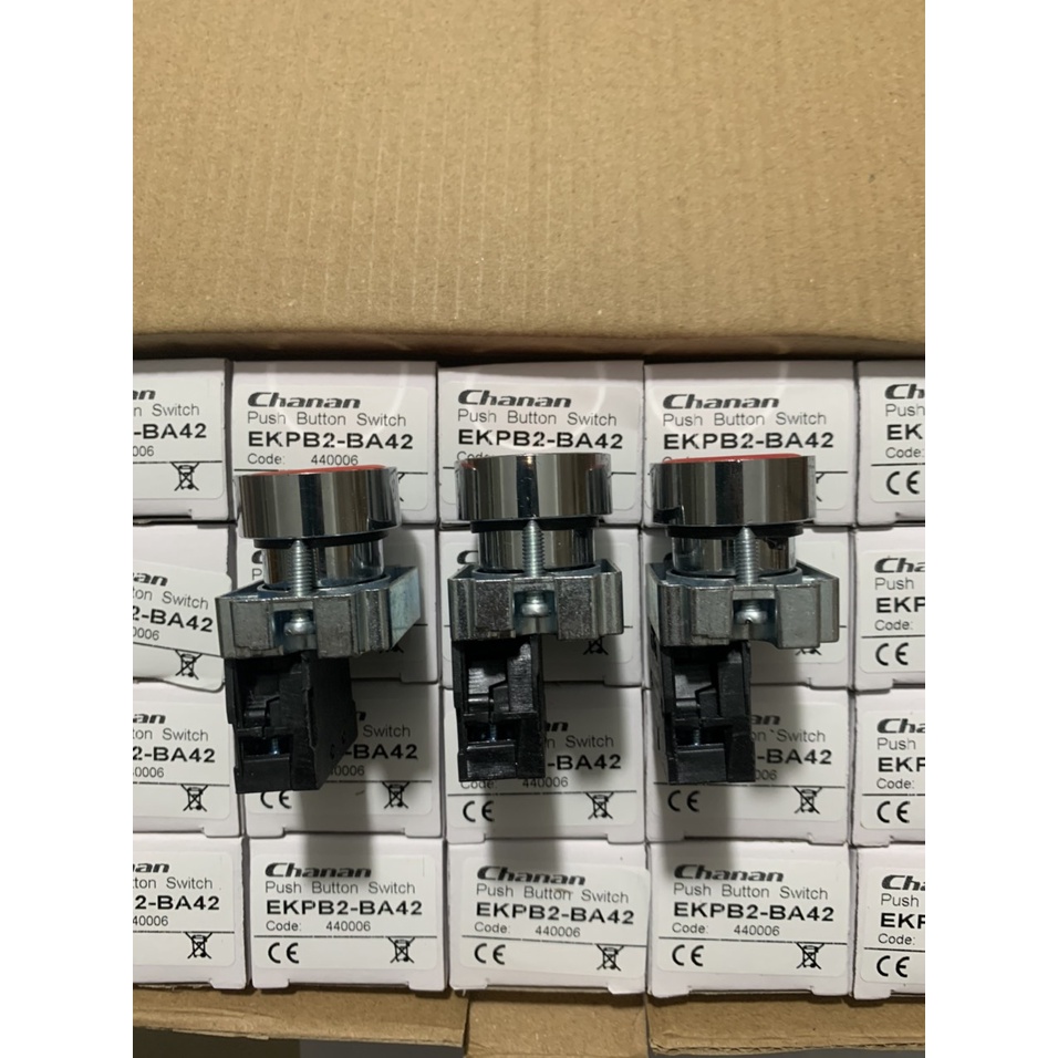 Nút nhấn ko đèn thân sắt màu đỏ EKPB2-BA42 (CHANA)