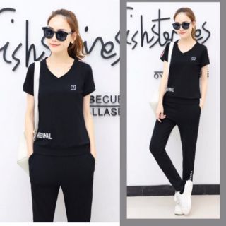 Set bộ thể thao cổ tim