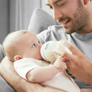 Bình sữa Tommee Tippee 260ml