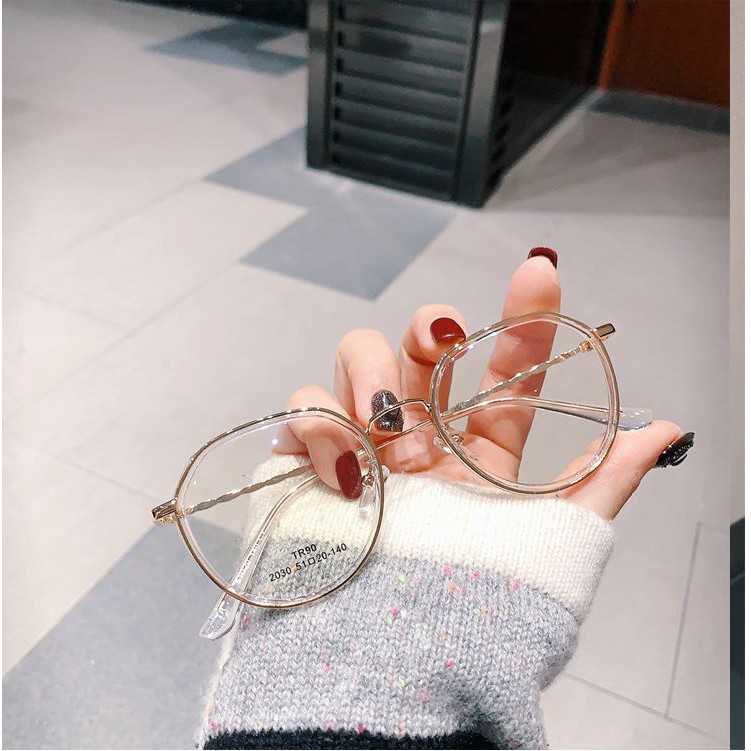 Kính Thời Trang Nam Nữ Chụp Ảnh Nhã Nhặn Lịch Sự Gọng Kim Loại Chắc Chắn (4.5) | BigBuy360 - bigbuy360.vn