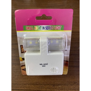  ĐÈN NGỦ CẢM ỨNG VUÔNG - Ánh Sáng Trắng 