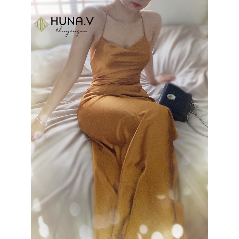 Váy Lụa cổ đổ Xẻ Tà Sexy - Lụa 100% | BigBuy360 - bigbuy360.vn