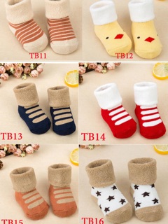Tất cổ lông cừu cho bé