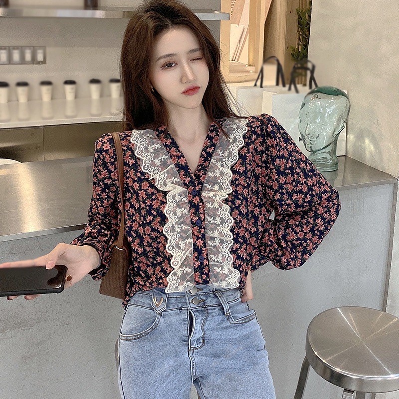 Áo Kiểu Tay Dài Phối Ren Hoa Thiết Kế Cổ Chữ V Nữ Tính