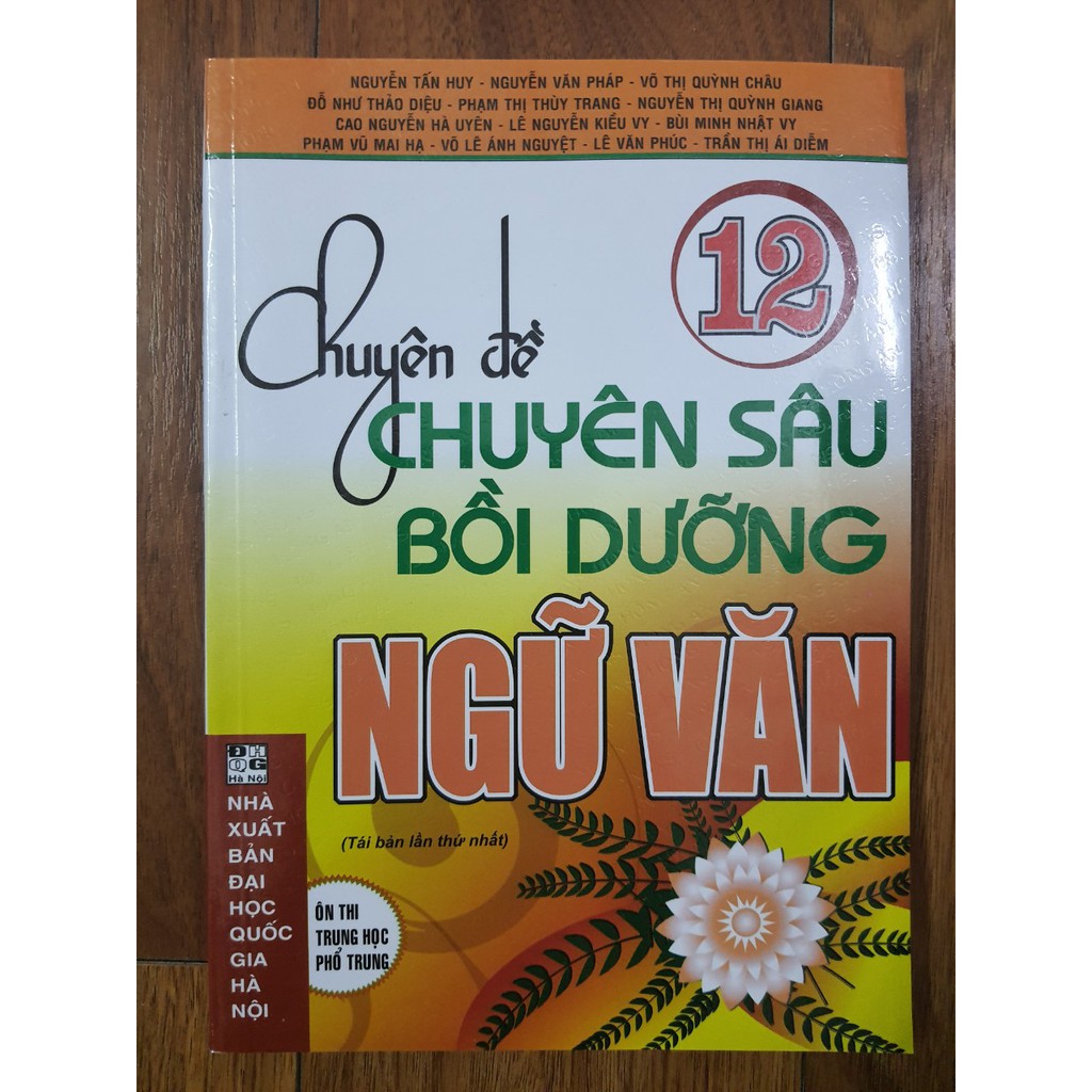 Sách - Chuyên đề Chuyên sâu bồi dưỡng Ngữ Văn 12