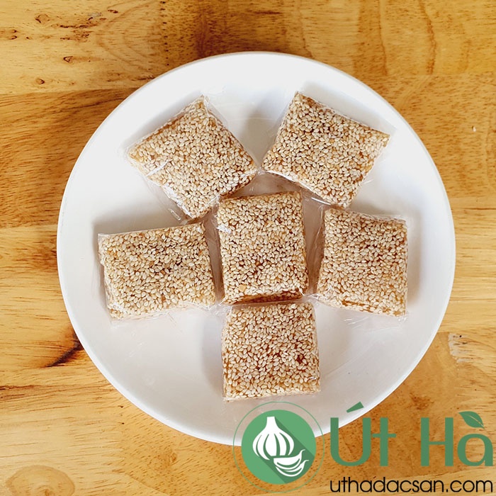 Kẹo Mè Xửng Huế Thuận Hưng Bịch 250gr Dẻo Thơm Đúng Hương Vị Cố Đô - Út Hà Đặc Sản