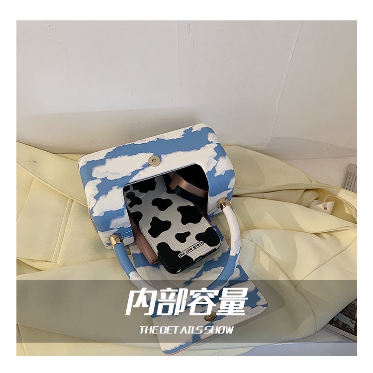 Túi đeo chéo mini họa tiết đám mây thời trang 2021