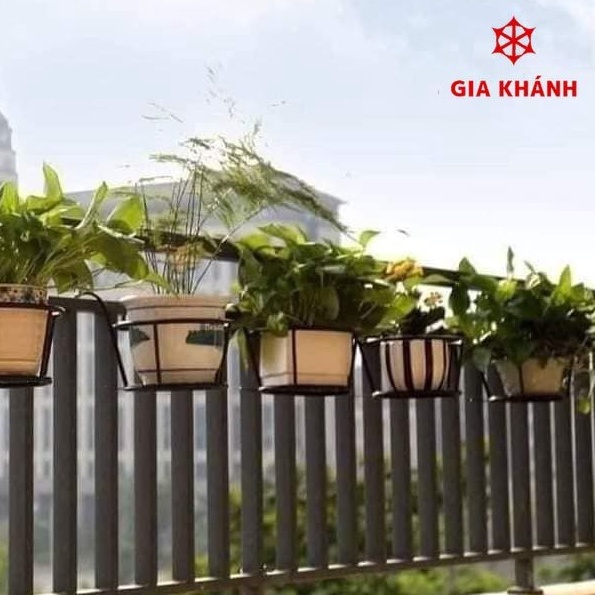 Chậu Treo Ban Công, Kệ Hoa Treo Ban Công, Kệ Sắt Treo Tường MS LD3132