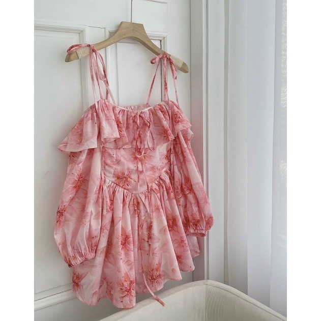 Đầm body nhún thân bẹt vai