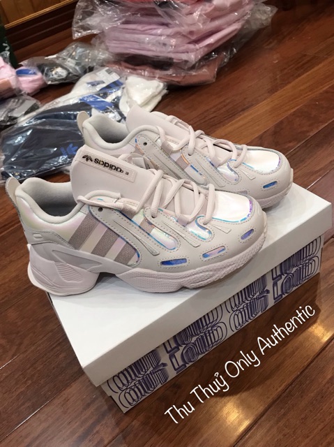 Trả đơn adidas uk