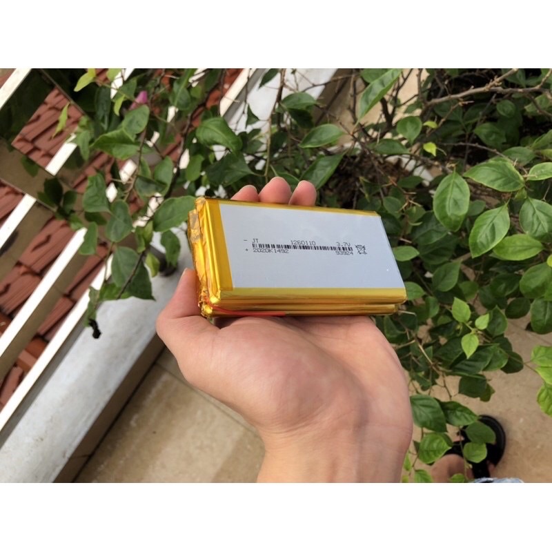 Pin lipo 3,7V 20000mAh